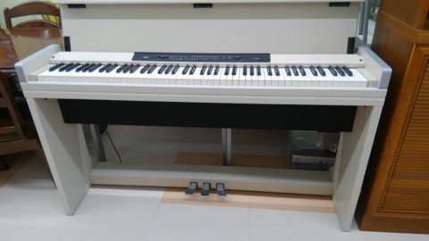 【KORG 電子ピアノ】を出張買取させて頂きました!!