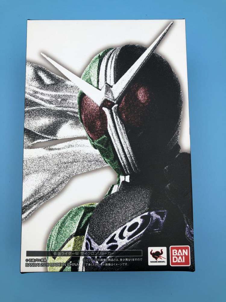 S.H.Figuarts 真骨彫 仮面ライダーW サイクロンジョーカー