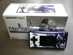 FF4アドバンス+天野喜孝デザイン ゲームボーイミクロ同梱版