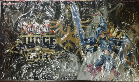 YCS2014プレイマット 竜騎士ブラック・マジシャン・ガールYCS2014プレイマット