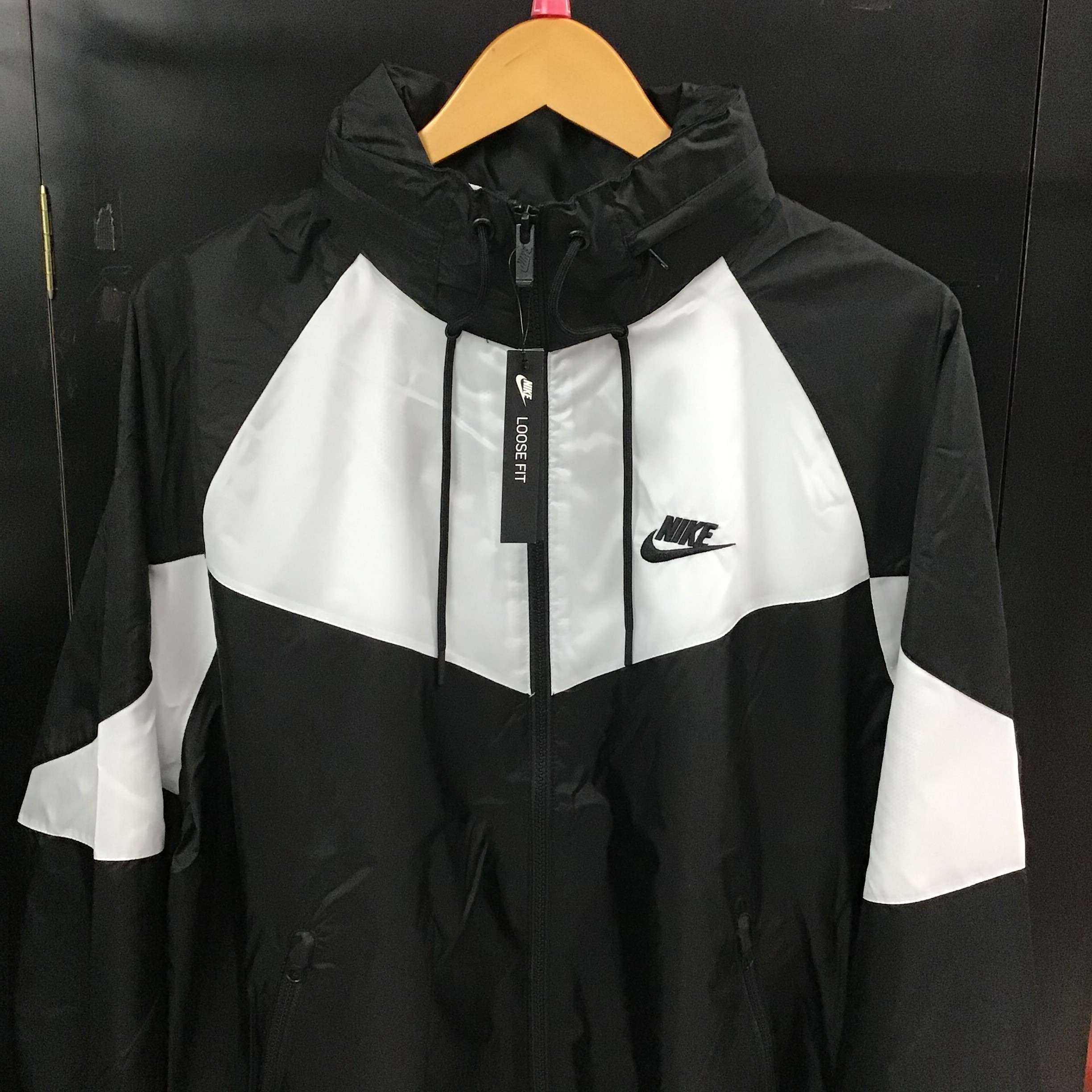 Nike ウインドブレーカー ゲーム フィギュア トレカ 古着の買取ならお宝創庫 Nike ウインドブレーカー ゲーム フィギュア トレカ 古着の買取ならお宝創庫