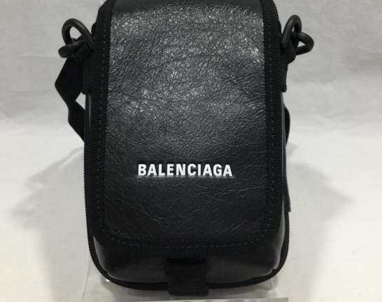 BALENCIAGA　アリーナラムスキンクロスボディバッグ　買取しました！