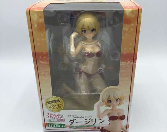 ガールズ＆パンツァー劇場版 1/7 ダージリン 水着ver. 限定版　買取しました！