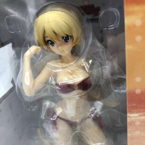 ガールズ＆パンツァー劇場版 1/7 ダージリン 水着ver. 限定版　買取しました！