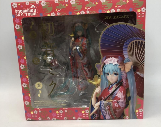 ストロンガー 初音ミク ～花色衣～ 1/8 完成品フィギュア　買取しました！