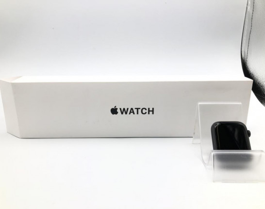 Apple Watch Series SE 44mm アルミニウムケース GPSモデル　買取しました！