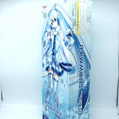 VOLKS DollfieDream 雪ミク＋ふわふわコートセット　買取しました！