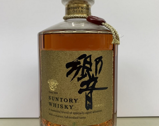 SUNTORY 響 （ゴールドラベル） サントリー 750ml　買取しました！