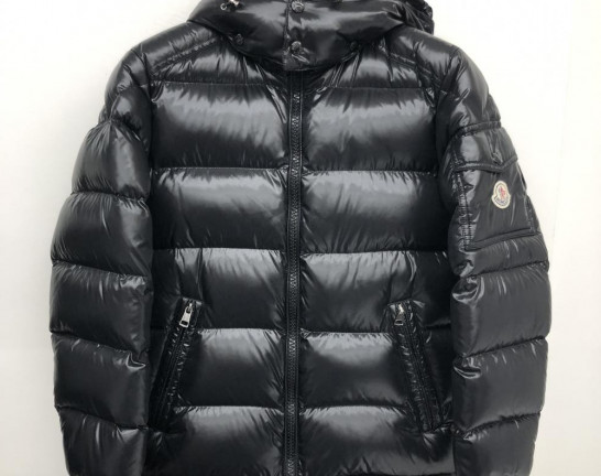 MONCLER モンクレール MAYA GIUBBOTTO マヤ ダウンジャケット サイズ0　買取しました！