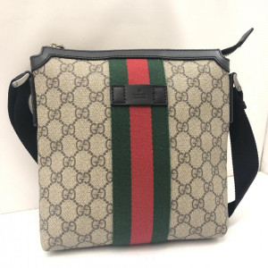 GUCCI グッチ GG スプリーム キャンバス ショルダーバッグ　買取しました！