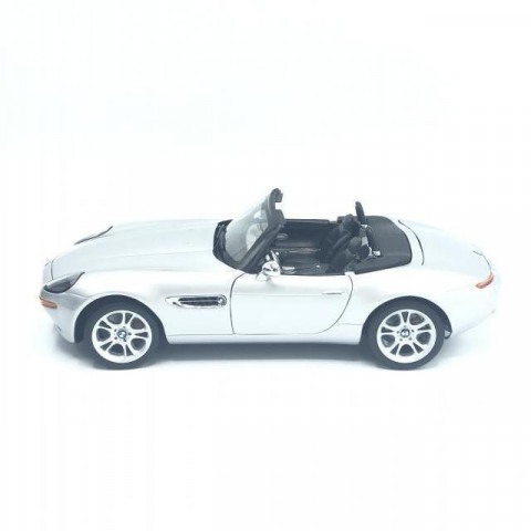 京商 1/18 BMW Z8 ジェームズ・ボンドエディション 1999　買取しました！