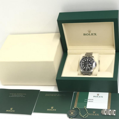 ROLEX ロレックス サブマリーナデイト ランダムシリアル ルーレット 国際保証書付　買取しました！