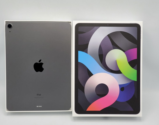 apple iPad Air 第4世代　Wi-Fiモデル　256GB　スペースグレイ　買取しました！