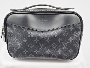 LOUIS VUITTON　モノグラム･エクリプス キャンバス　バムバッグ　買取しました！