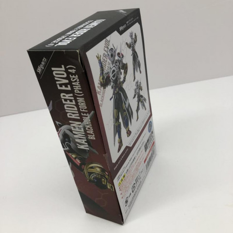 バンダイ S.H.Figuarts 仮面ライダーエボル ブラックホールフォーム （フェーズ４）　買取しました！