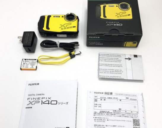 コンパクトデジタルカメラ FinePix ファインピックス イエロー　買取しました！