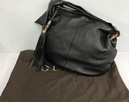 GUCCI グッチ バンブーレザー タッセル ワンショルダーバッグ ブラック　買取しました！