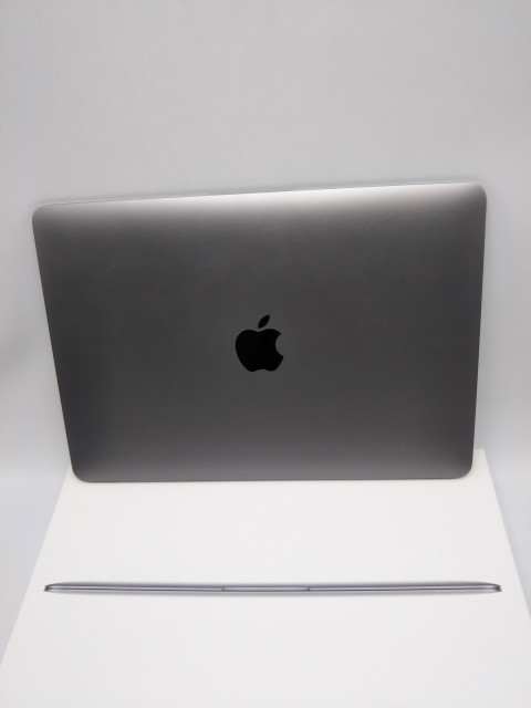 Apple 12インチ MacBook　買取しました！