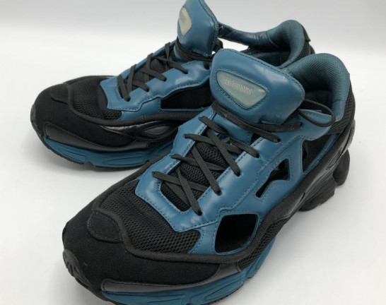 adidas アディダス × RAF SIMONS ラフシモンズ REPLICANT OZWEEGO 27.5cm 青緑 黒　買取しました！