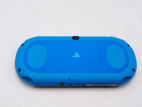 PlayStaiton Vita本体 Wi-Fiモデル アクア・ブルー[PCH-2000](箱・説明書無し)　買取しました！