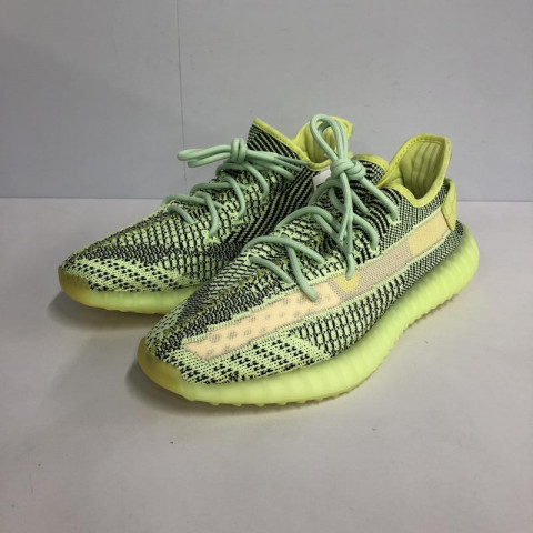 yeezy boost 350v2 イーズリール