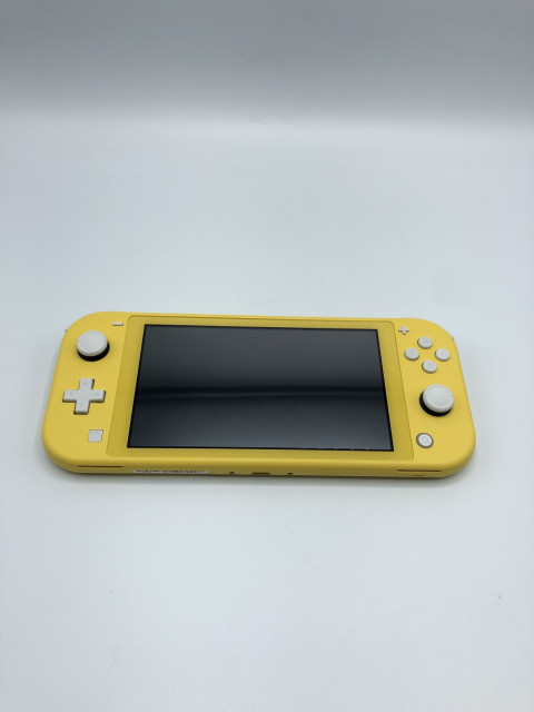 Nintendo Switch Lite 本体 イエロー ACアダプターのみ付属　宅配買取しました！