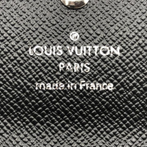 LOUIS VUITTON ルイ・ヴィトン ミュルティクレ6 エピ ブラック　買取しました！