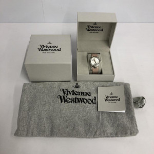 Vivienne Westwood ヴィヴィアンウエストウッド 腕時計 ピンク レディース オーブ　買取しました！