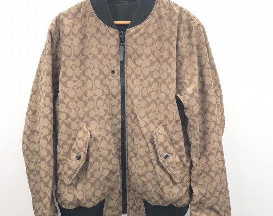 COACH コーチ シグネチャー MA-1 リバーシブル ジャケット L ベージュ 黒 ボンバー ブルゾン　買取しました！