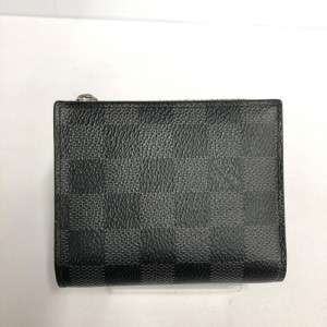 LOUIS VUITTON ルイ・ヴィトン ポルトフォイユスマート ダミエグラフィット グレー 二つ折り コンパクト 財布　買取しました！