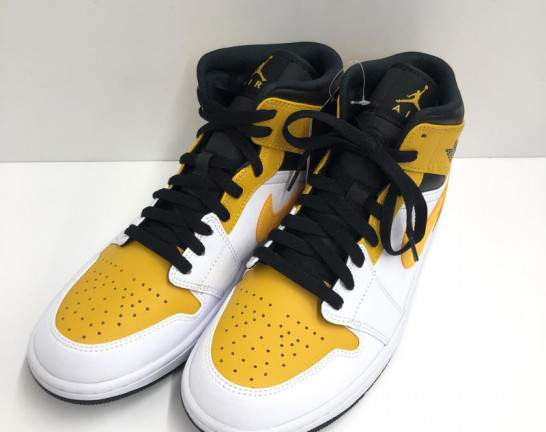 NIKE AIR JORDAN 1 MID UNIVERSITY GOLD 27㎝ タグ、箱有　買取しました！