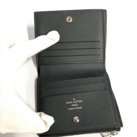 LOUIS VUITTON ルイ・ヴィトン ポルトフォイユスマート ダミエグラフィット グレー 二つ折り コンパクト 財布　買取しました！