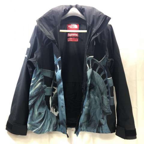 THE NORTH FACE ×supreme マウンテンジャケット 自由の女神 M　買取しました！