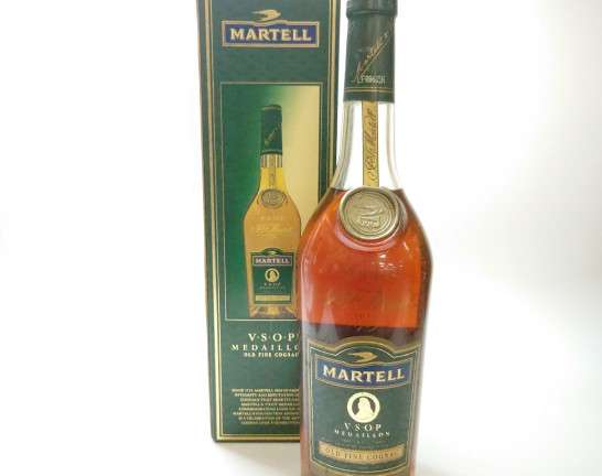 MARTELL マーテル VSOP メダリオン 750ml　買取しました！