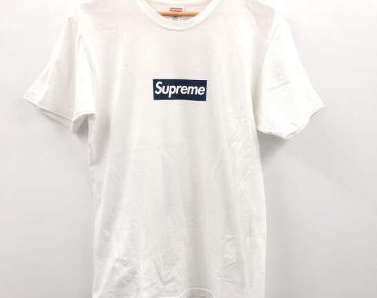 Supreme シュプリーム × ニューヨーク ヤンキース ボックスロゴTシャツ M 白 ネイビー 15SS New York Yankees Box Logo Tee　買取しました！