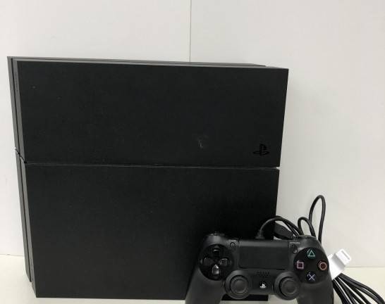 PS4 本体のみ、Switch ソフト ゼルダの伝説 スカイウォーソード 他、ブルーレイなどたくさん　宅配買取しました！