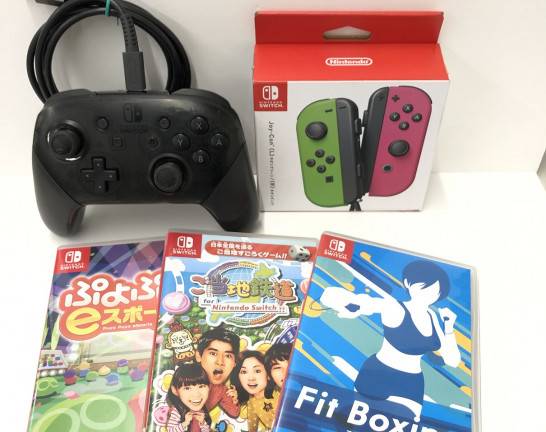 ニンテンドー Switch ソフト Joy-Con コントローラー　他たくさん　宅配買取しました！