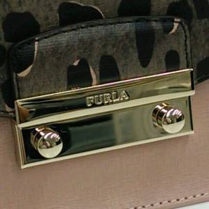 FURLA フルラ JULIA ジュリア チェーンショルダーバッグ レオパード柄　買取しました！