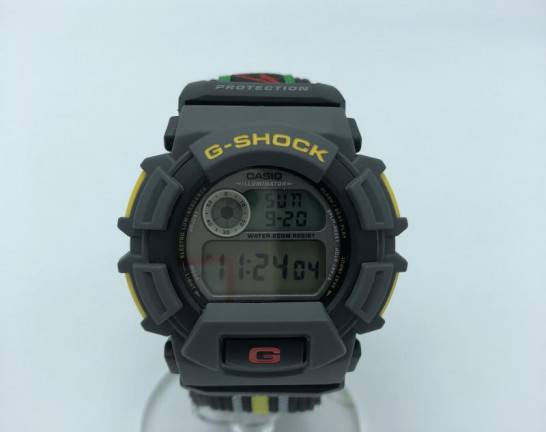 CASIO カシオ G-SHOCK ジーショック 耐衝撃構造 ブラック×イエロー　買取しました！