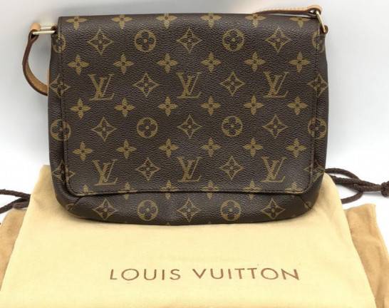 LOUIS VUITTON ルイ・ヴィトン ミュゼットタンゴ モノグラム ブラウン ショルダーバッグ　買取しました！