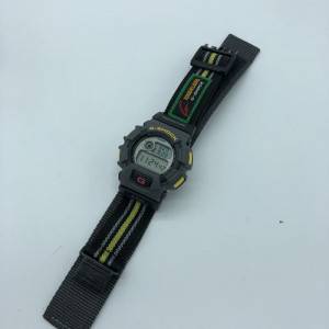 CASIO カシオ G-SHOCK ジーショック 耐衝撃構造 ブラック×イエロー　買取しました！