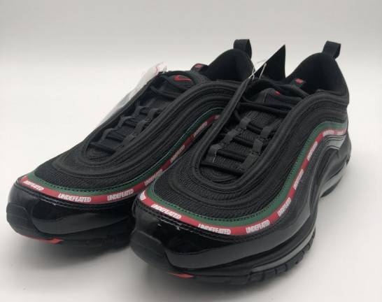 NIKE AIR MAX97 UNDEFINED エアマックス 97 アンディフィーテッド サイズ28.5㎝　買取しました！