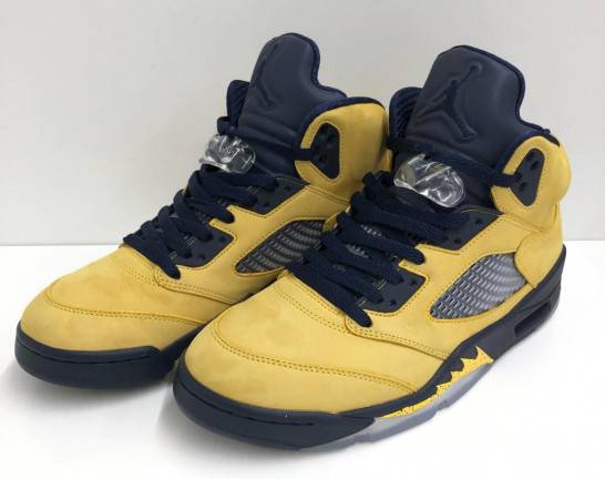 NIKE ナイキ AIR JORDAN 5 RETRO Michigan ジョーダン AJ5 ミシガン サイズ28cm　買取しました！