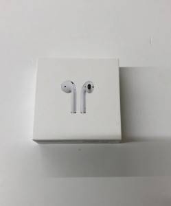 AirPods with Wireless Charging Case 第2世代　宅配買取しました！