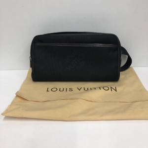 LOUISVUITTON アクロバット　買取しました！