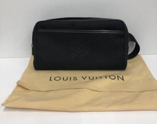 LOUISVUITTON アクロバット　買取しました！