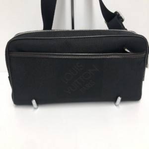 LOUISVUITTON アクロバット　買取しました！