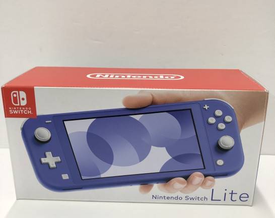 ニンテンドー Switch Lite 本体 ブルー　宅配買取しました！