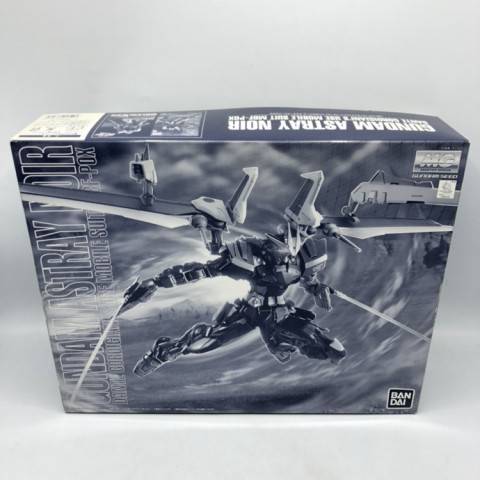 バンダイ MG ガンダムアストレイ ノワール　買取しました！