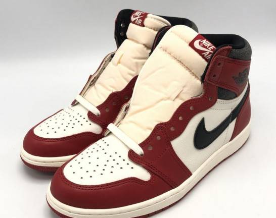 NIKE JORDAN1 High OG Lost&Found Chicago 27　買取しました！